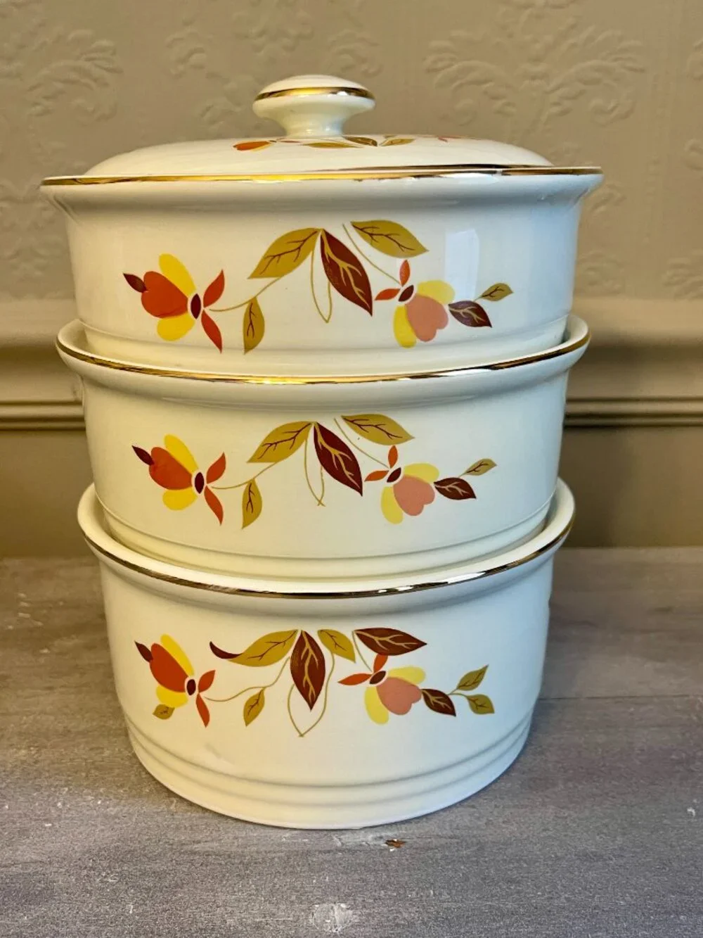 Vintage Hall’s Jewel Tea Autumn Leaf 